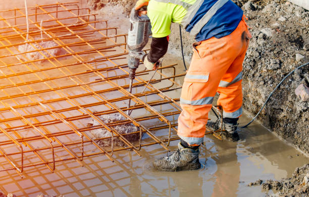 Best Concrete Driveway Installation in Lake Wales, FL